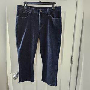 Levis crop jeans - size 12
